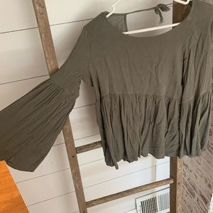 Cute army green blouse with balloon sleeves and open back